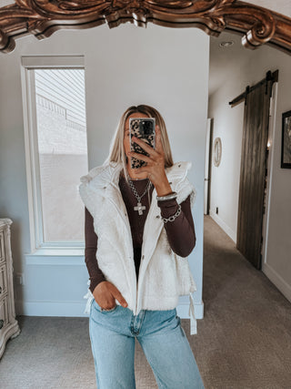 Everyday Cozy Sherpa Vest | Ecru
