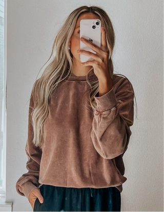 The Basics Gracie Cropped Sweatshirt