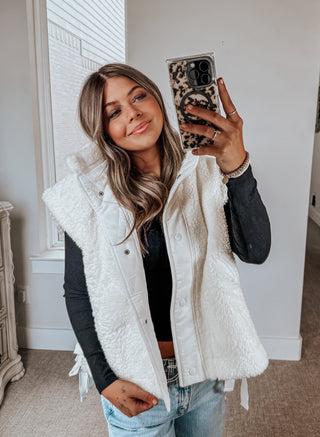 Everyday Cozy Sherpa Vest | Ecru